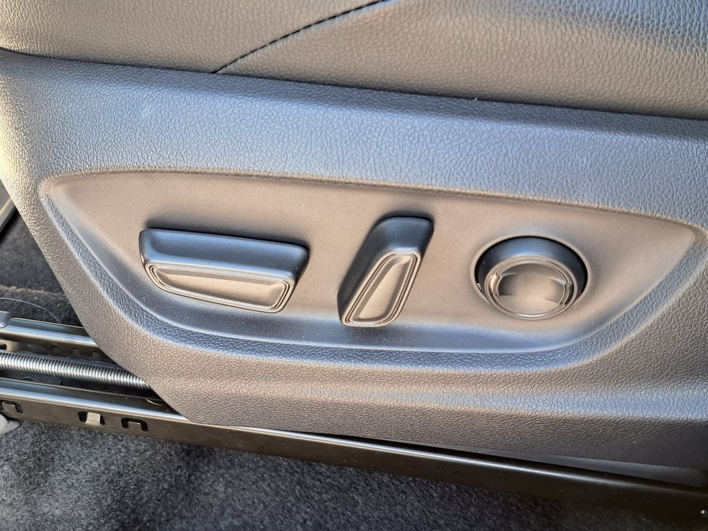 2023 Subaru Solterra Limited photo 20