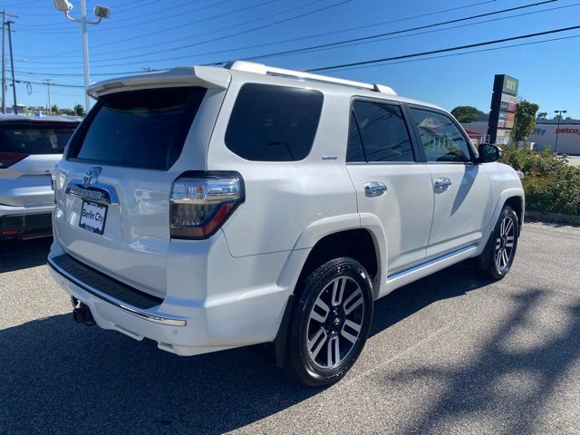 2022 Toyota 4Runner Limited photo 3
