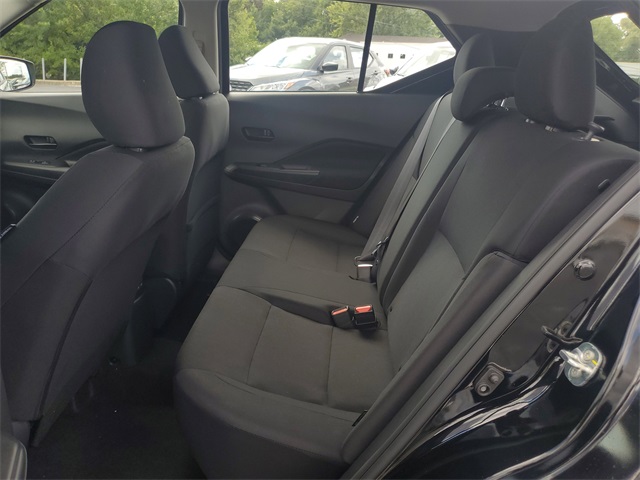 2025 Nissan Kicks Play S photo 6