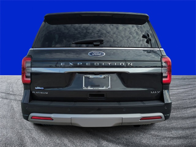 2023 Ford Expedition MAX Platinum photo 4