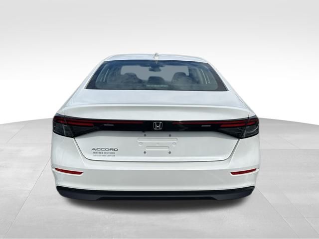 2023 Honda Accord EX photo 4