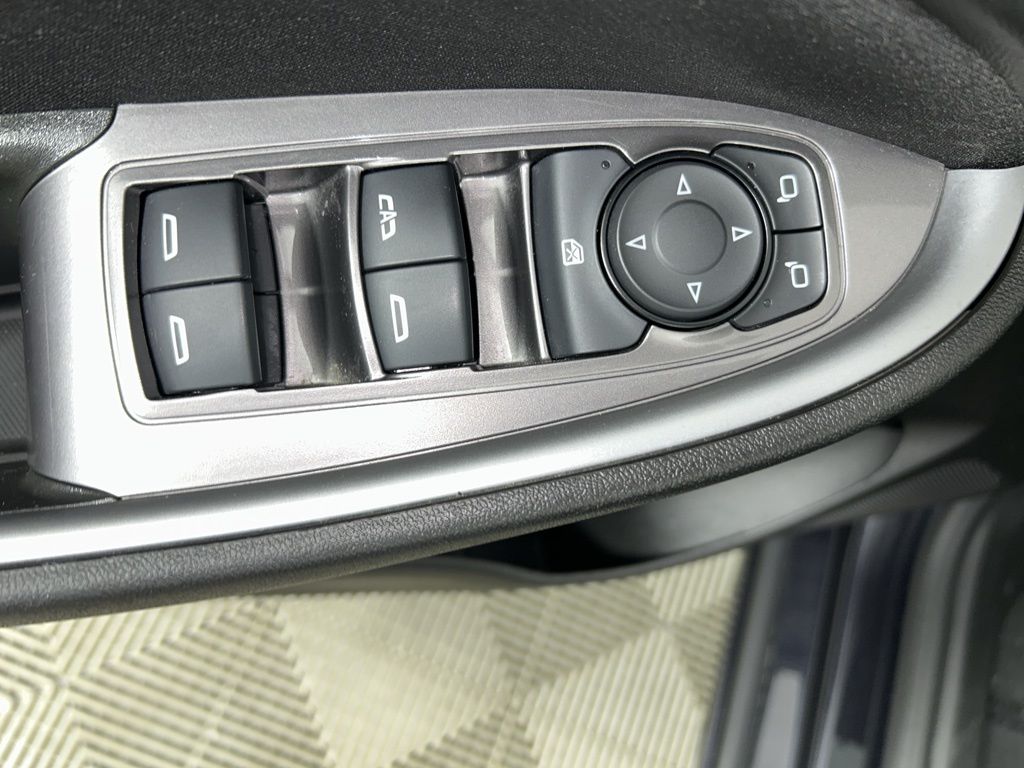 2023 Chevrolet Malibu 1LT photo 11