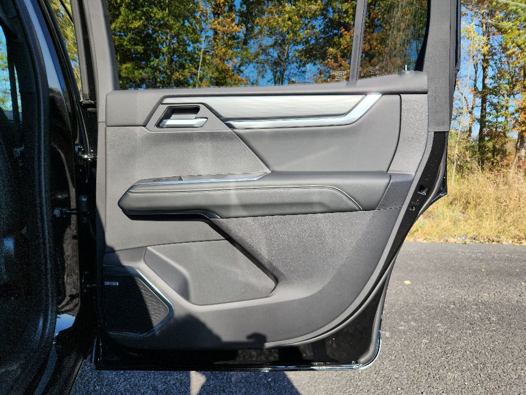 2025 Gmc Acadia Elevation photo 25