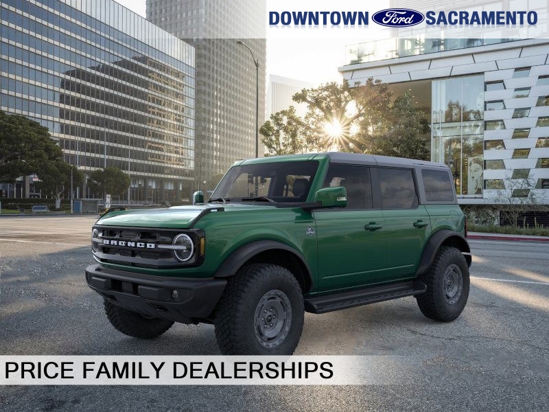 2025 Ford Bronco 4-Door Outer Banks's photo