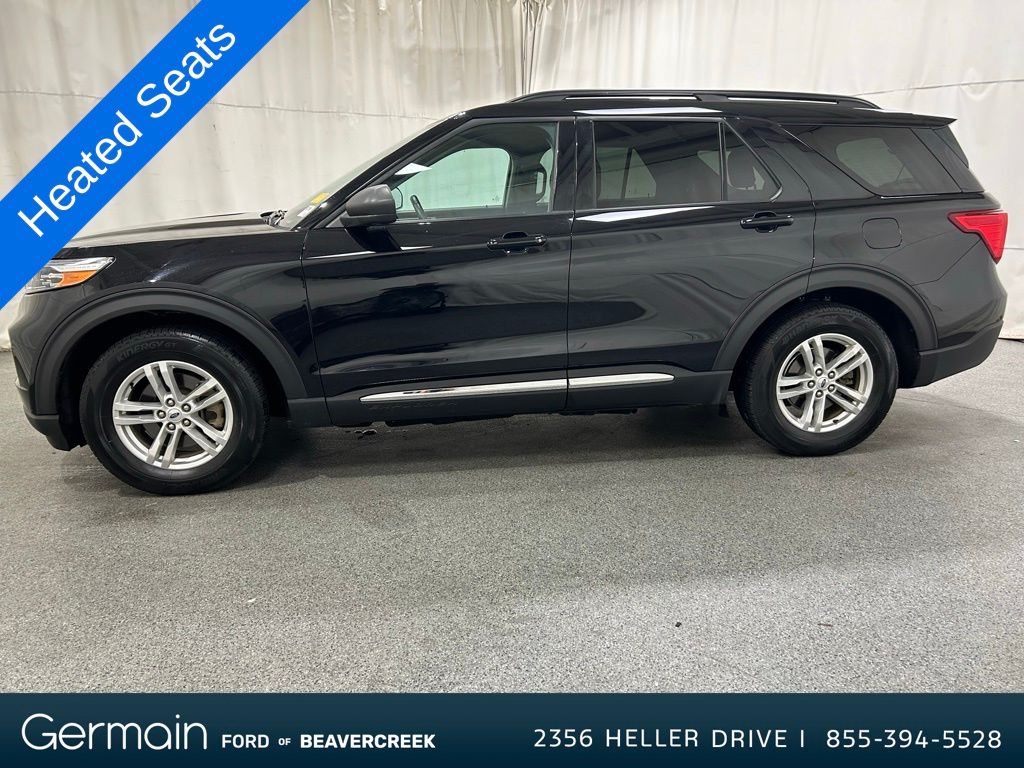 2022 Ford Explorer XLT photo 2