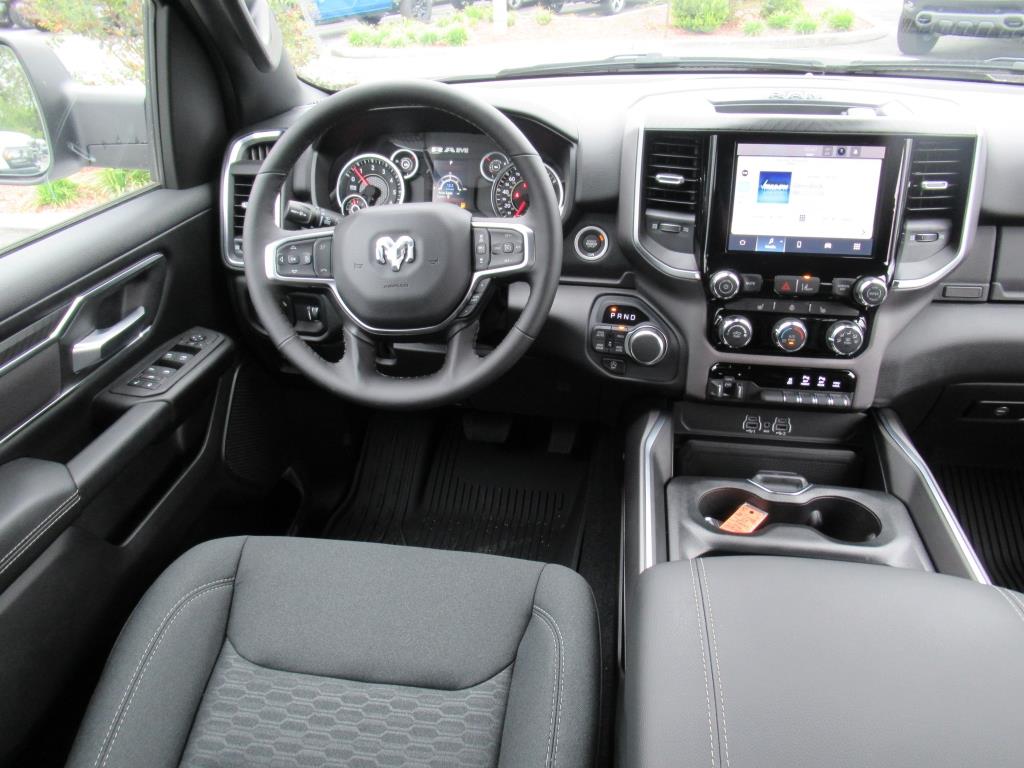 2025 Ram 1500 Big Horn Lone Star photo 13