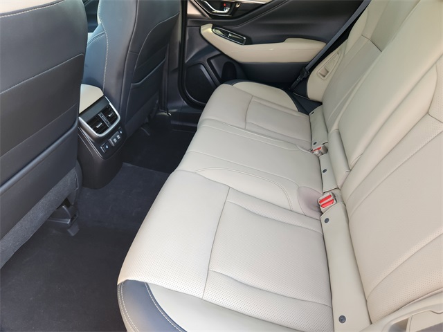 2020 Subaru Outback Limited photo 28