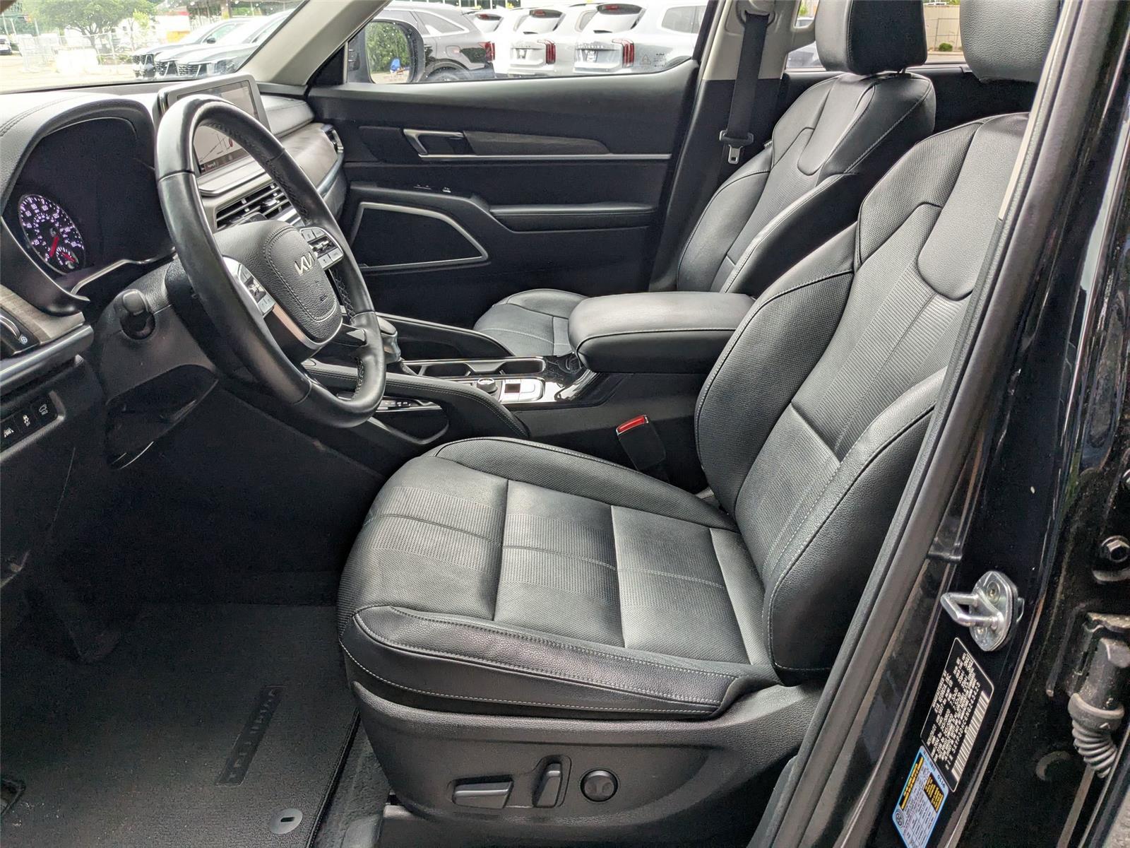 2022 Kia Telluride EX photo 12