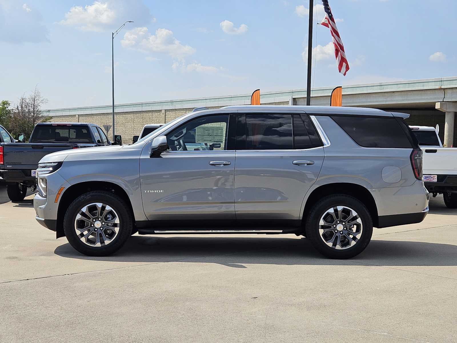 2026 Chevrolet Tahoe LT photo 5