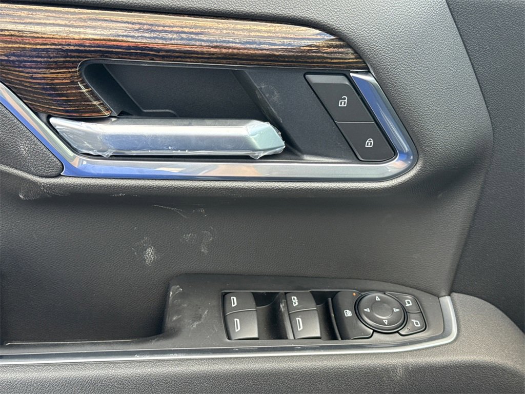 2026 GMC SIERRA - Image 14