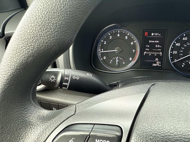 2023 Hyundai Kona SEL photo 26