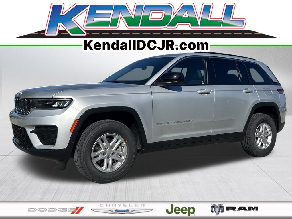2025 Jeep Grand Cherokee Laredo's photo