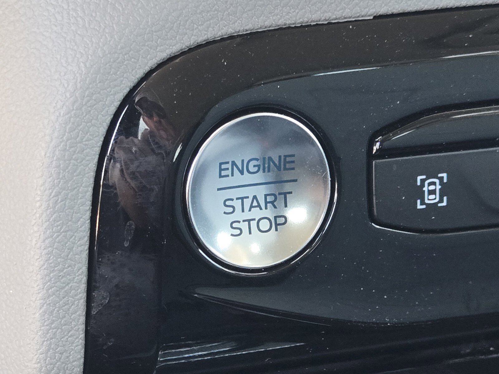 2023 Ford Escape Platinum photo 26