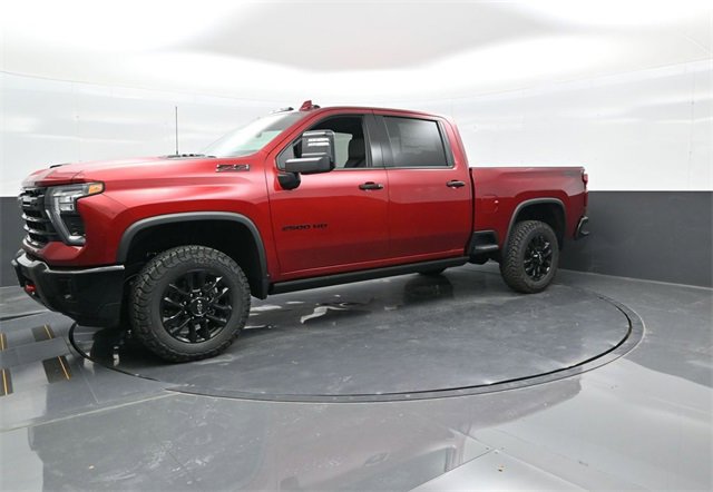 2026 Chevrolet Silverado 2500HD LTZ photo 3