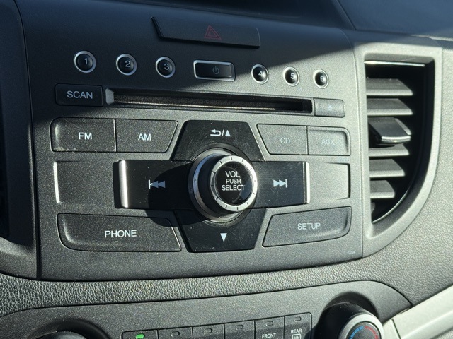 2013 Honda CR-V LX photo 13