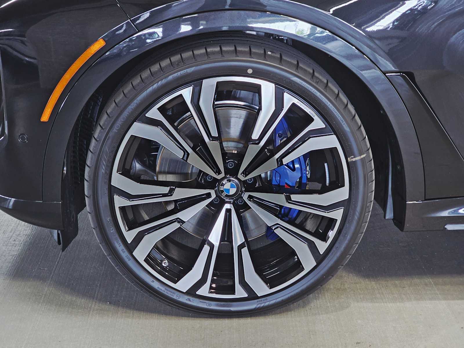 2026 Bmw X7 M60i photo 8