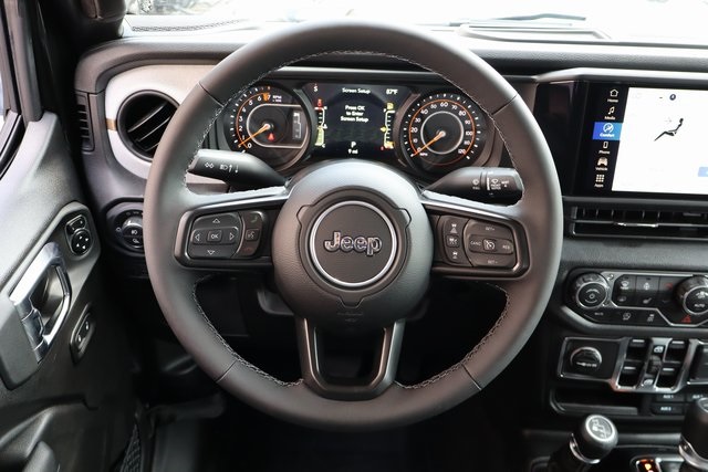 2025 Jeep Gladiator Sport S photo 12