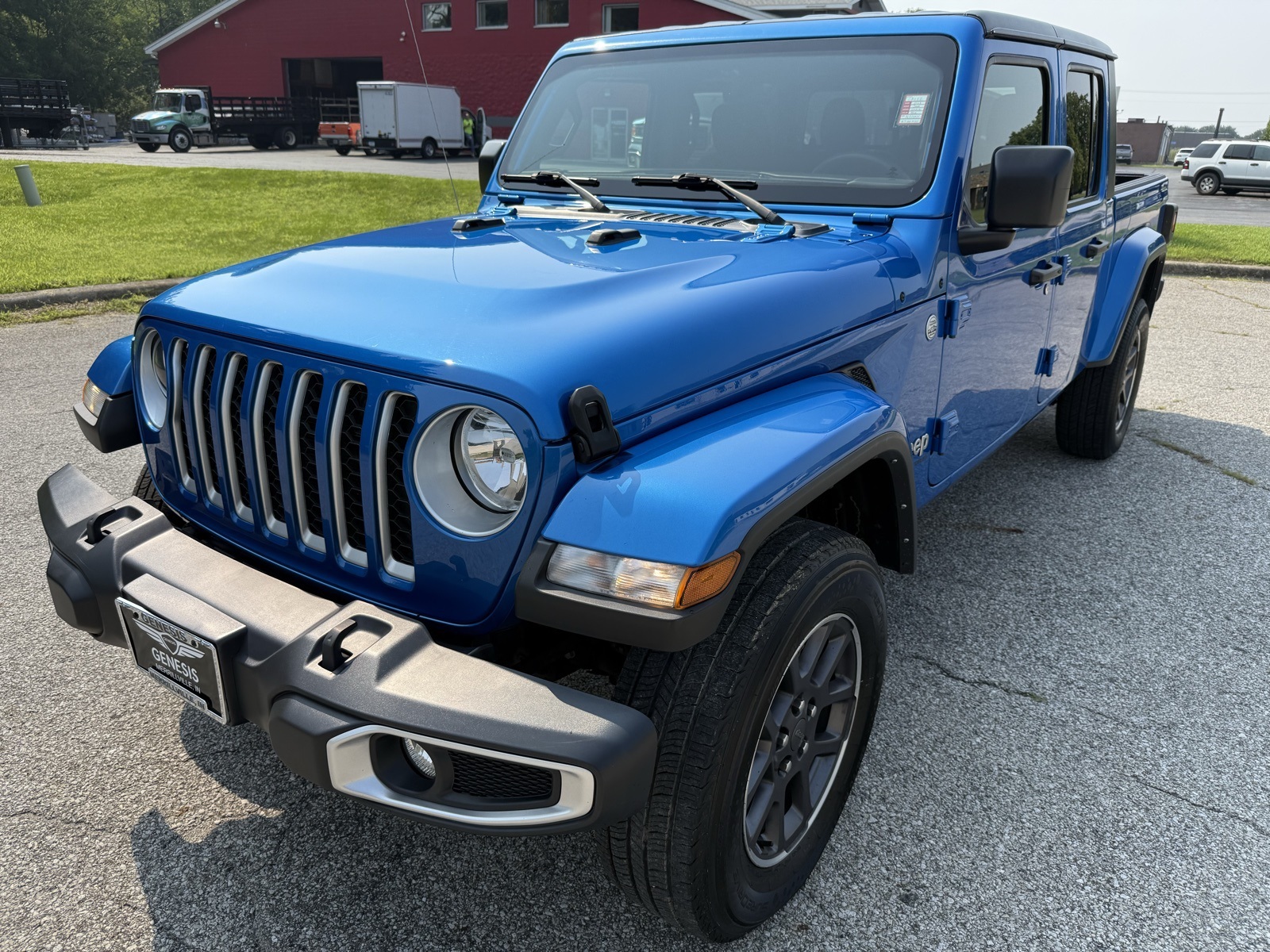 2023 Jeep Gladiator Overland's photo