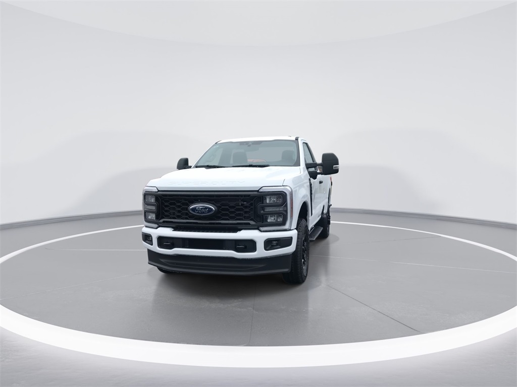 2025 Ford F-250 XL photo 3