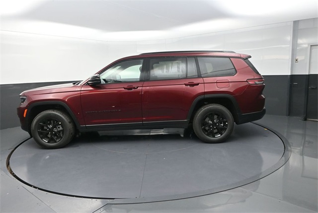 2025 Jeep Grand Cherokee Altitude X photo 4