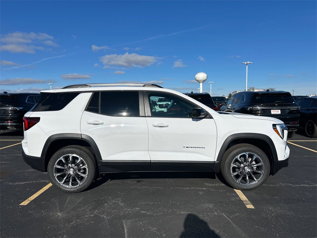 2026 GMC TERRAIN - Image 8