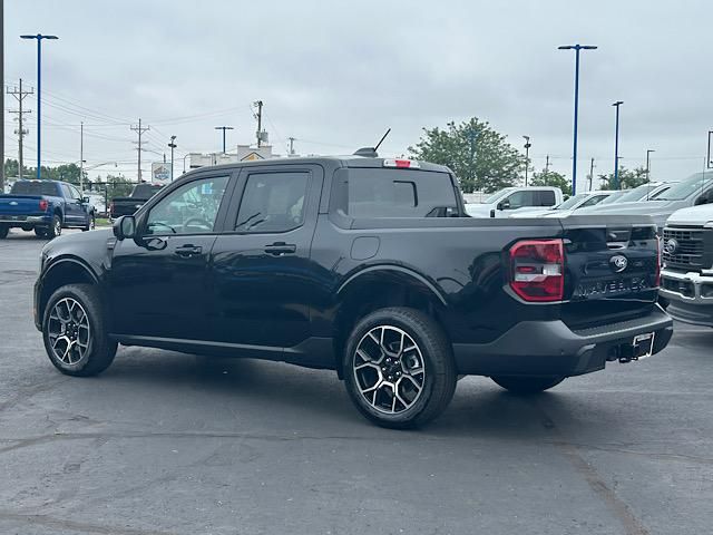 2025 Ford Maverick Lariat photo 4