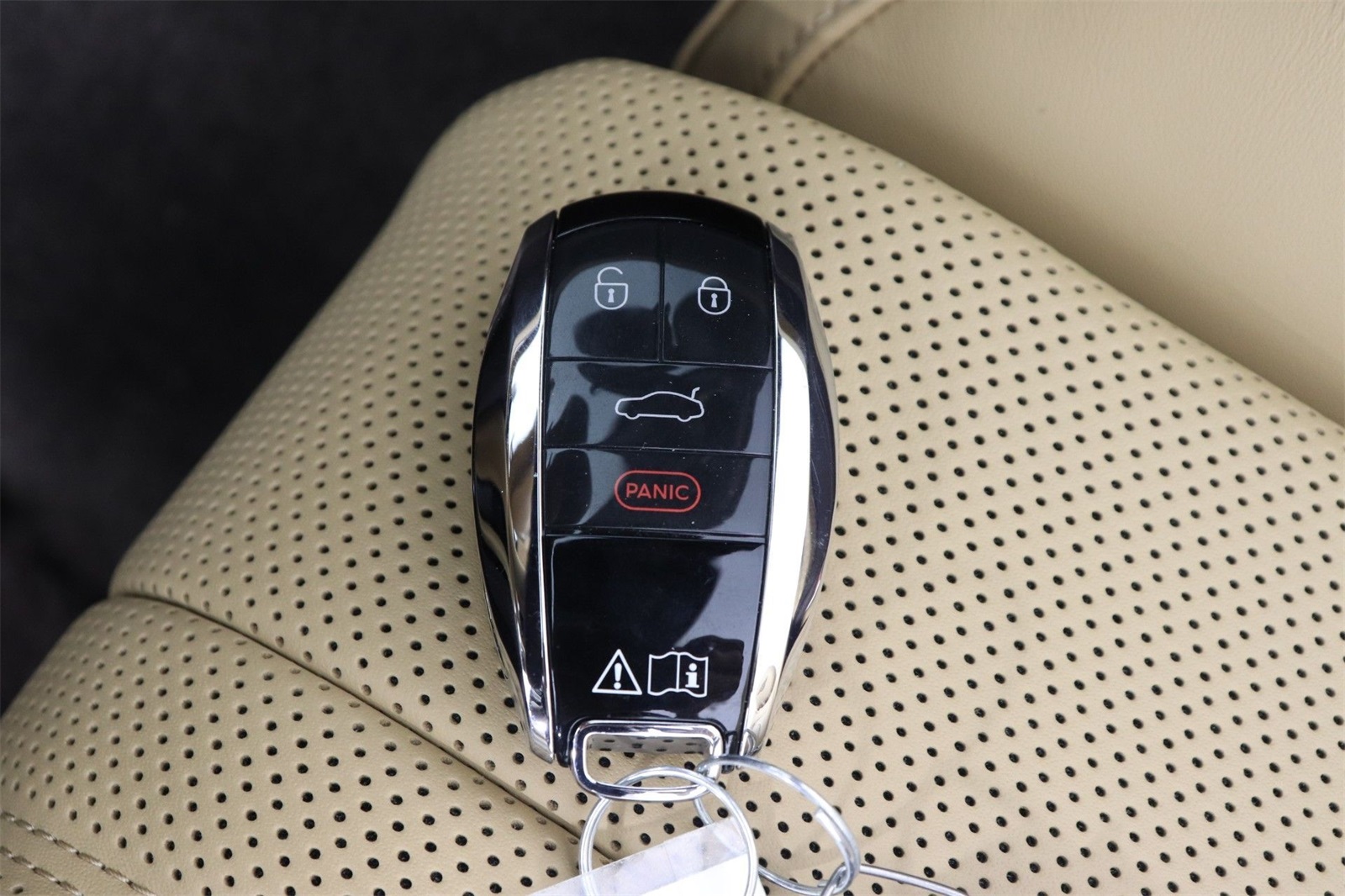 Used 2024 Black Crystal Bentley V8 image 25