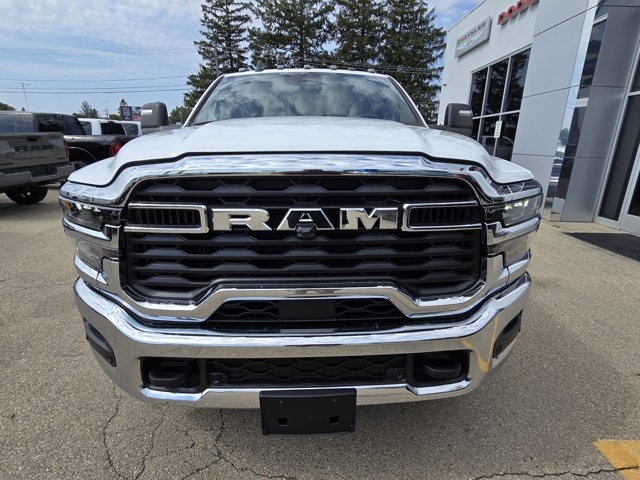 2026 Ram 2500 Tradesman photo 3