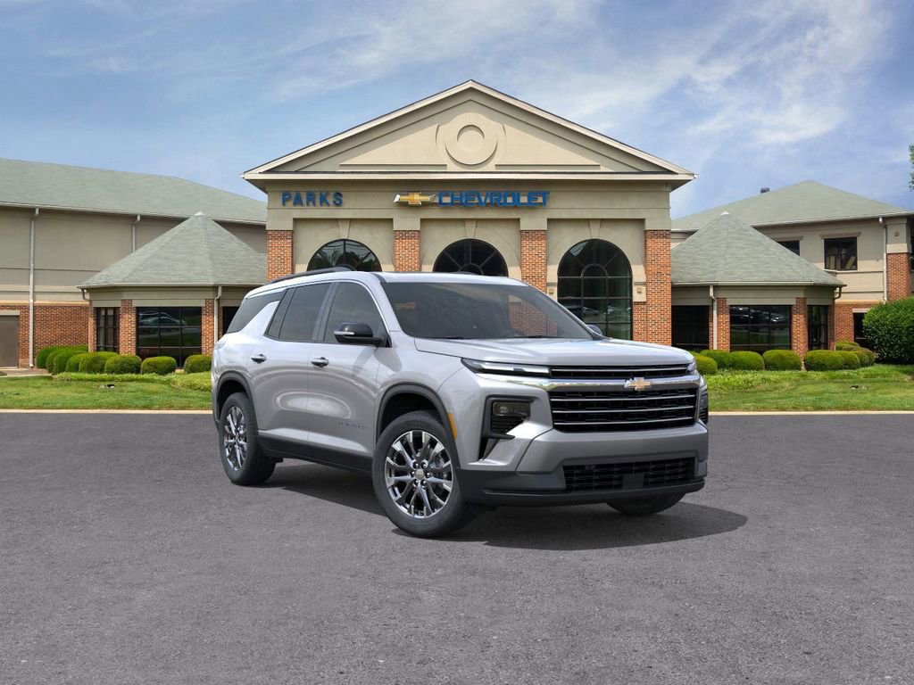 2026 Chevrolet Traverse photo 2