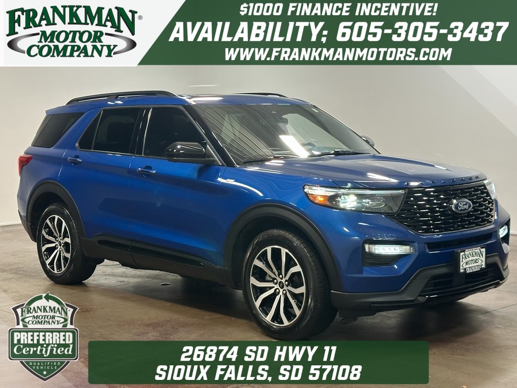 2022 Ford Explorer ST-LINE's photo