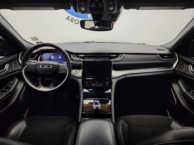 2022 Jeep Grand Cherokee Altitude photo 14