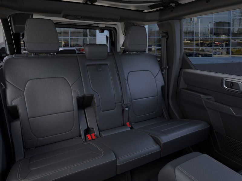 2025 Ford Bronco Badlands photo 8