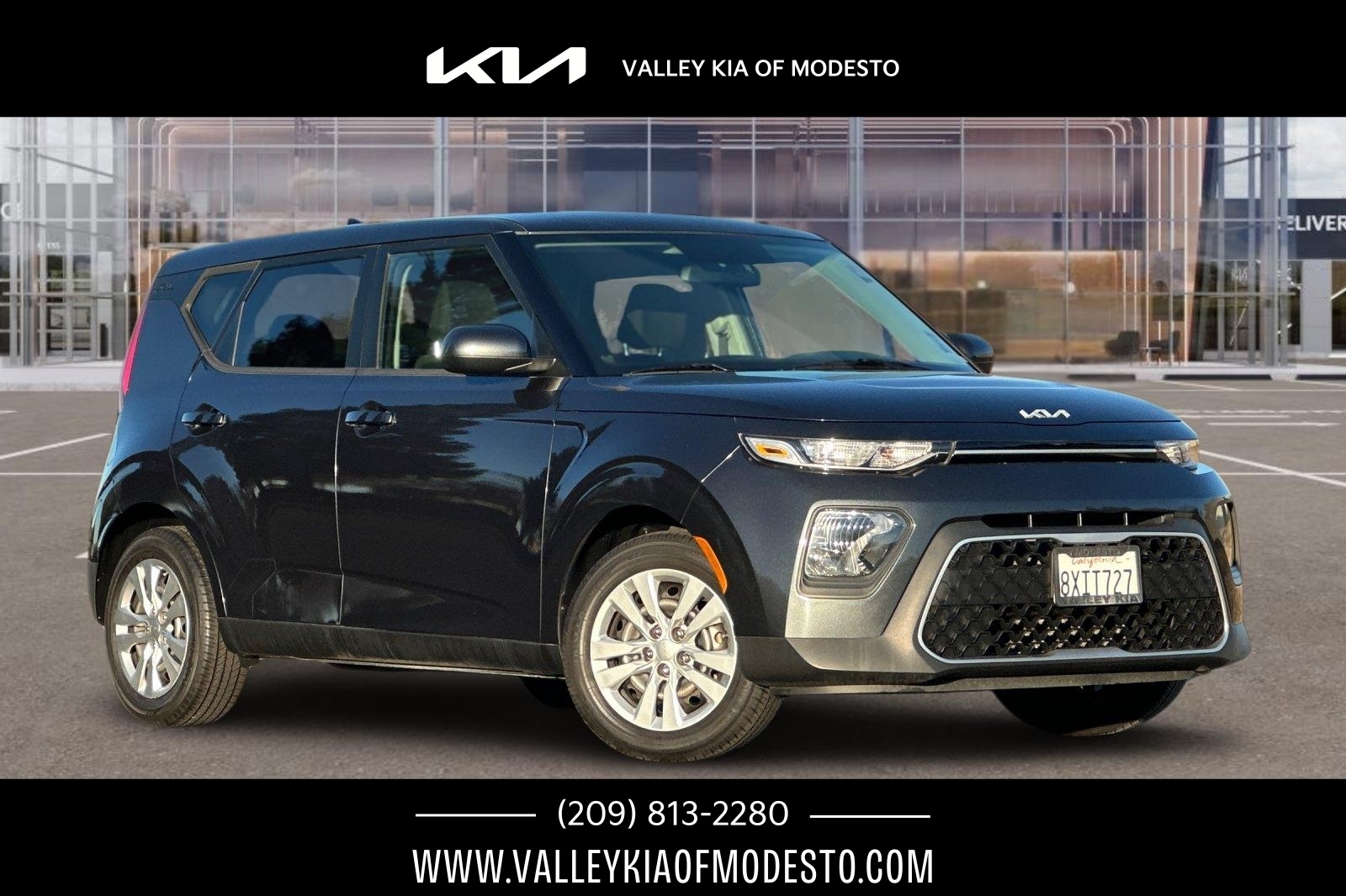 2022 Kia Soul LX's photo