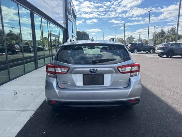 2019 Subaru Impreza 2.0i Premium photo 4