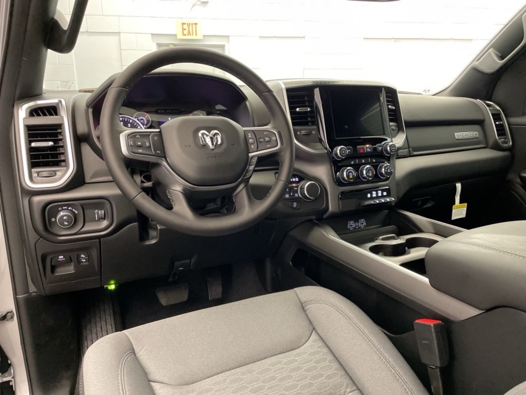 2025 Ram 1500 Big Horn Lone Star photo 8