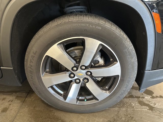 2022 Chevrolet Traverse Leather photo 25