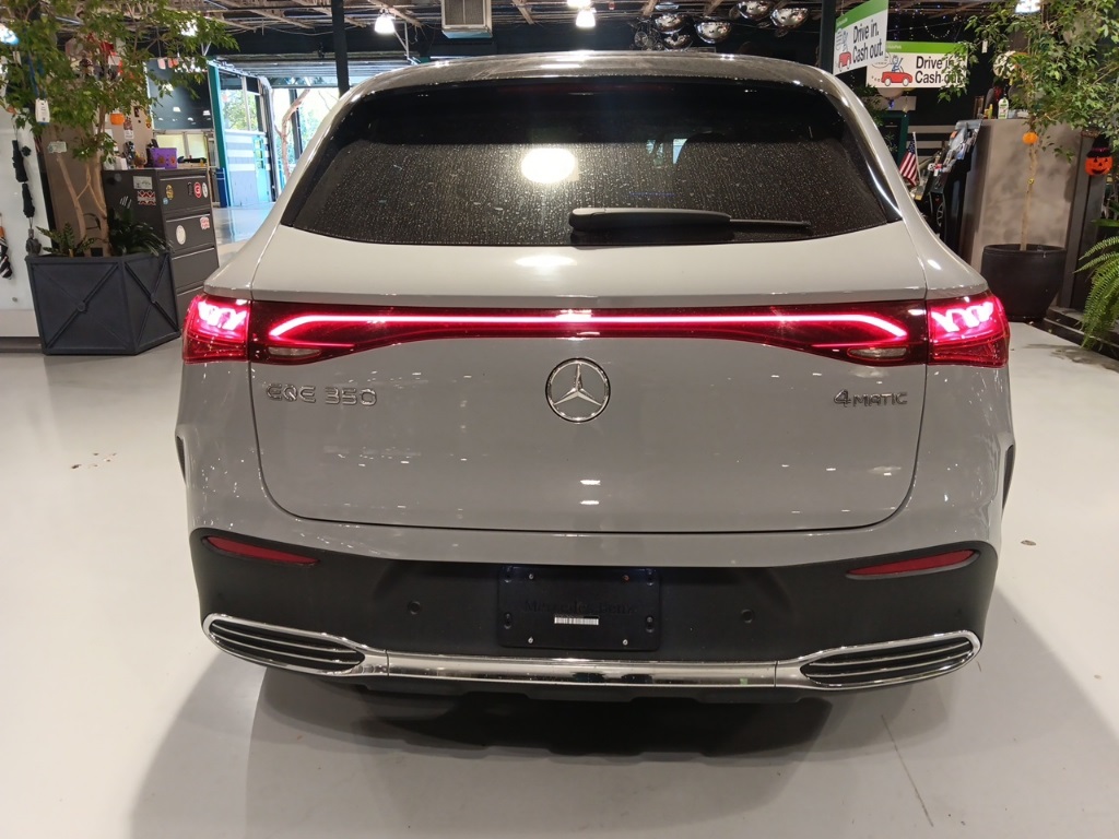 2023 Mercedes Benz EQE SUV 350 4MATIC photo 4