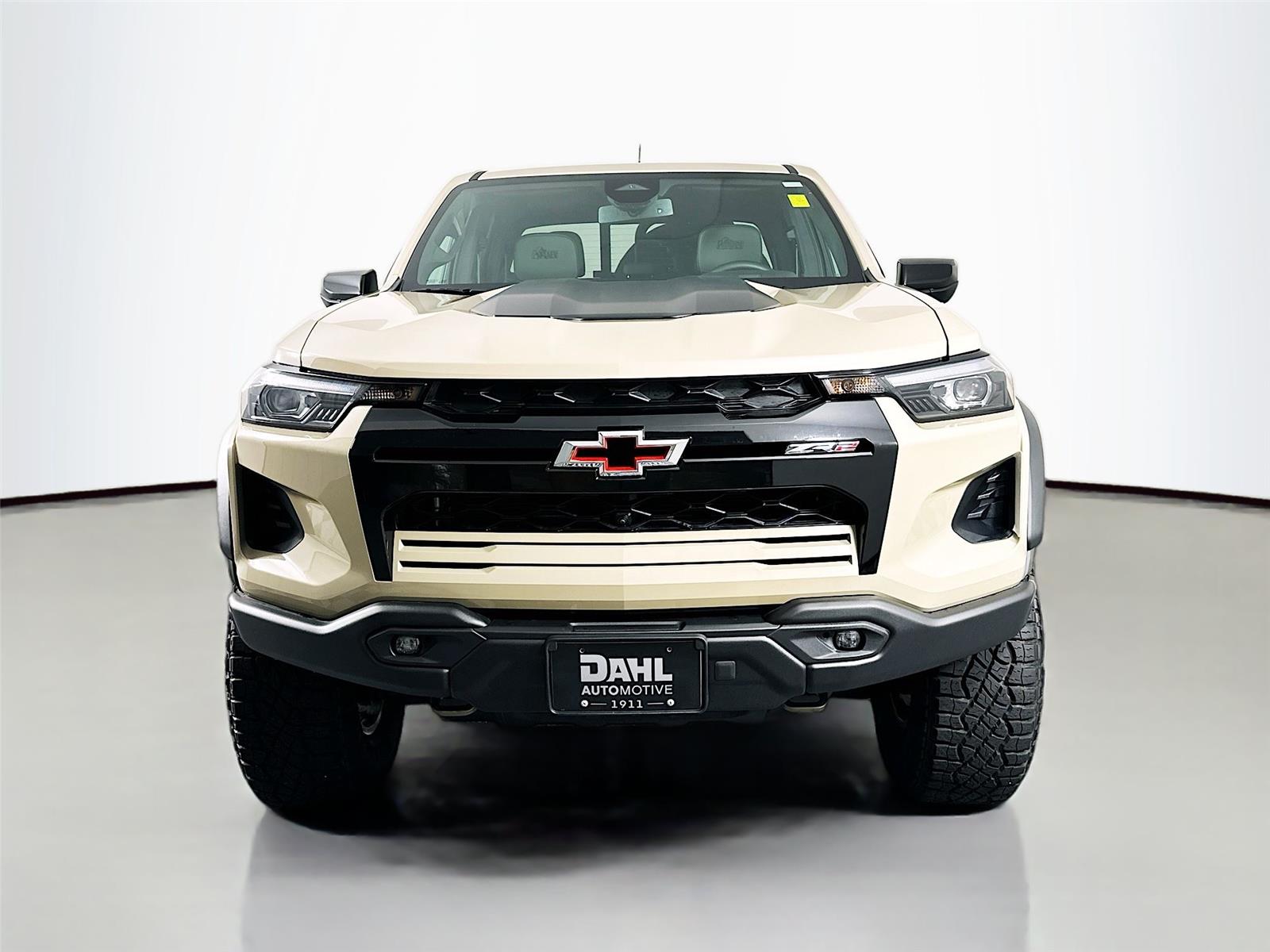 Used 2024 Chevrolet Colorado ZR2 with VIN 1GCPTFEK2R1127858 for sale in Winona, Minnesota