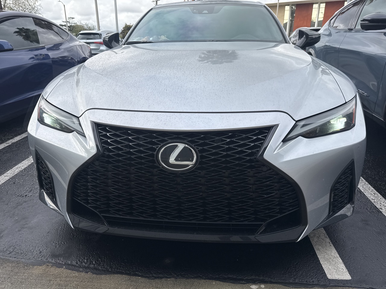 2025 Lexus IS 350 F SPORT's photo