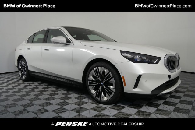2025 BMW i5