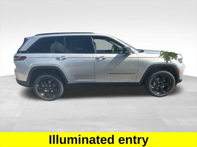 2025 Jeep Grand Cherokee Altitude X photo 9