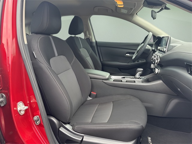 2022 Nissan Sentra SV photo 14