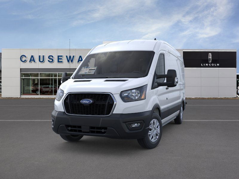 2025 Ford Transit photo 2