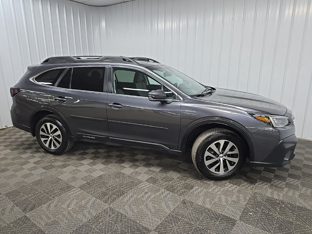 2022 Subaru Outback Premium photo 4