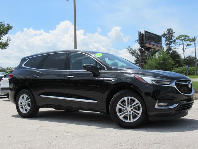 2020 Buick Enclave Essence photo 2