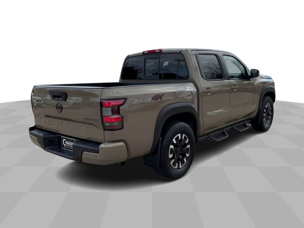 2022 Nissan Frontier Crew Cab PRO-4X photo 7