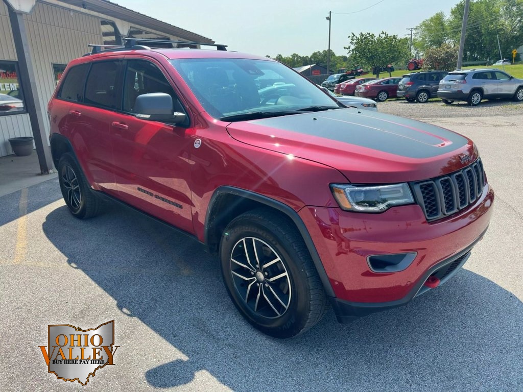 2017 Jeep Grand Cherokee Trailhawk's photo