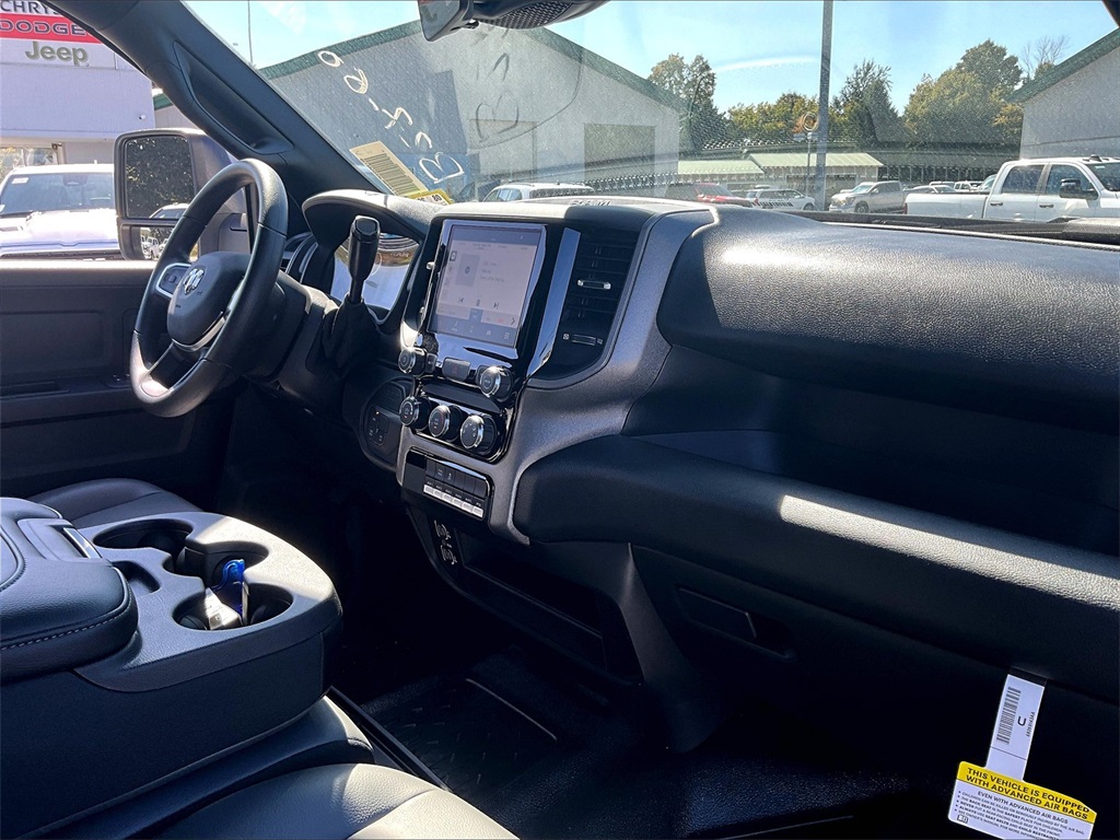 2025 Ram 3500 Tradesman photo 9