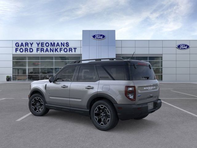 2025 Ford Bronco Sport Outer Banks photo 3