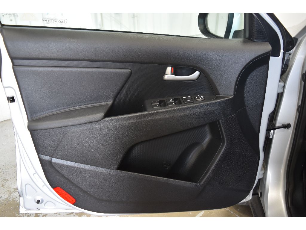 2016 Kia Sportage LX photo 10
